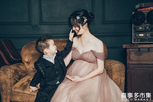 孕婦寫真,孕媽咪攝影,孕期寫真,孕婦照,孕婦白紗照,家庭寫真,孕媽拍照,孕婦主題拍攝,孕婦攝影